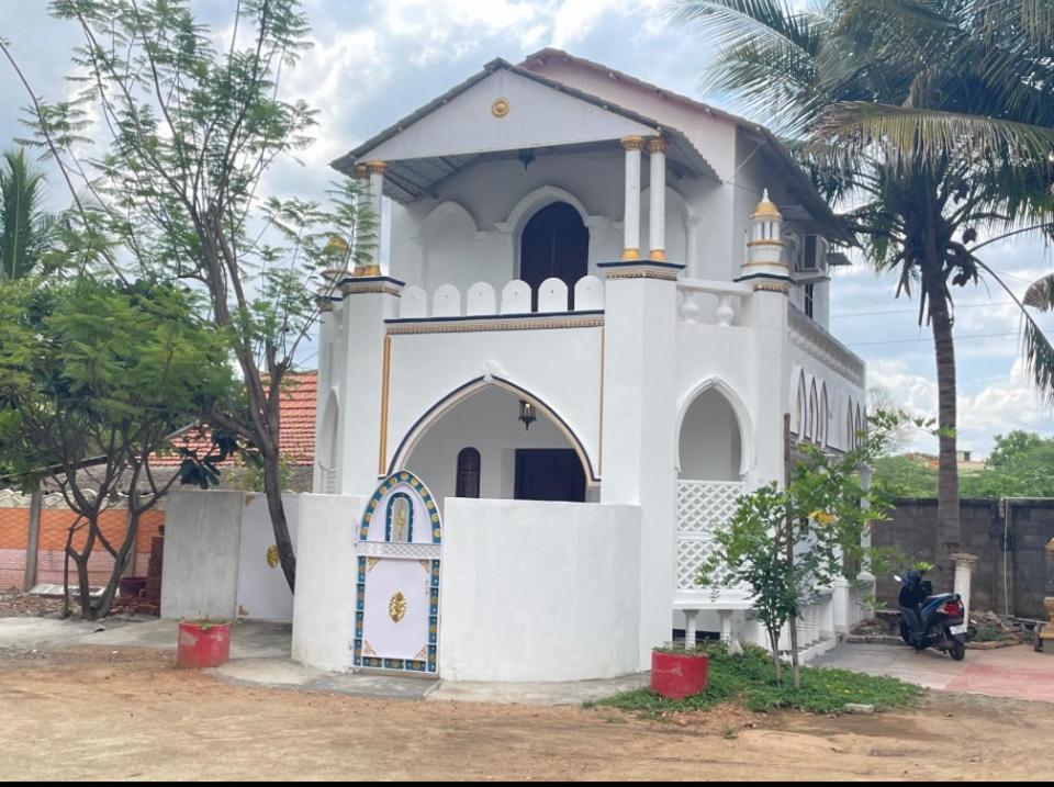 Chola Heritage Resort Karaikkudi Bagian luar foto