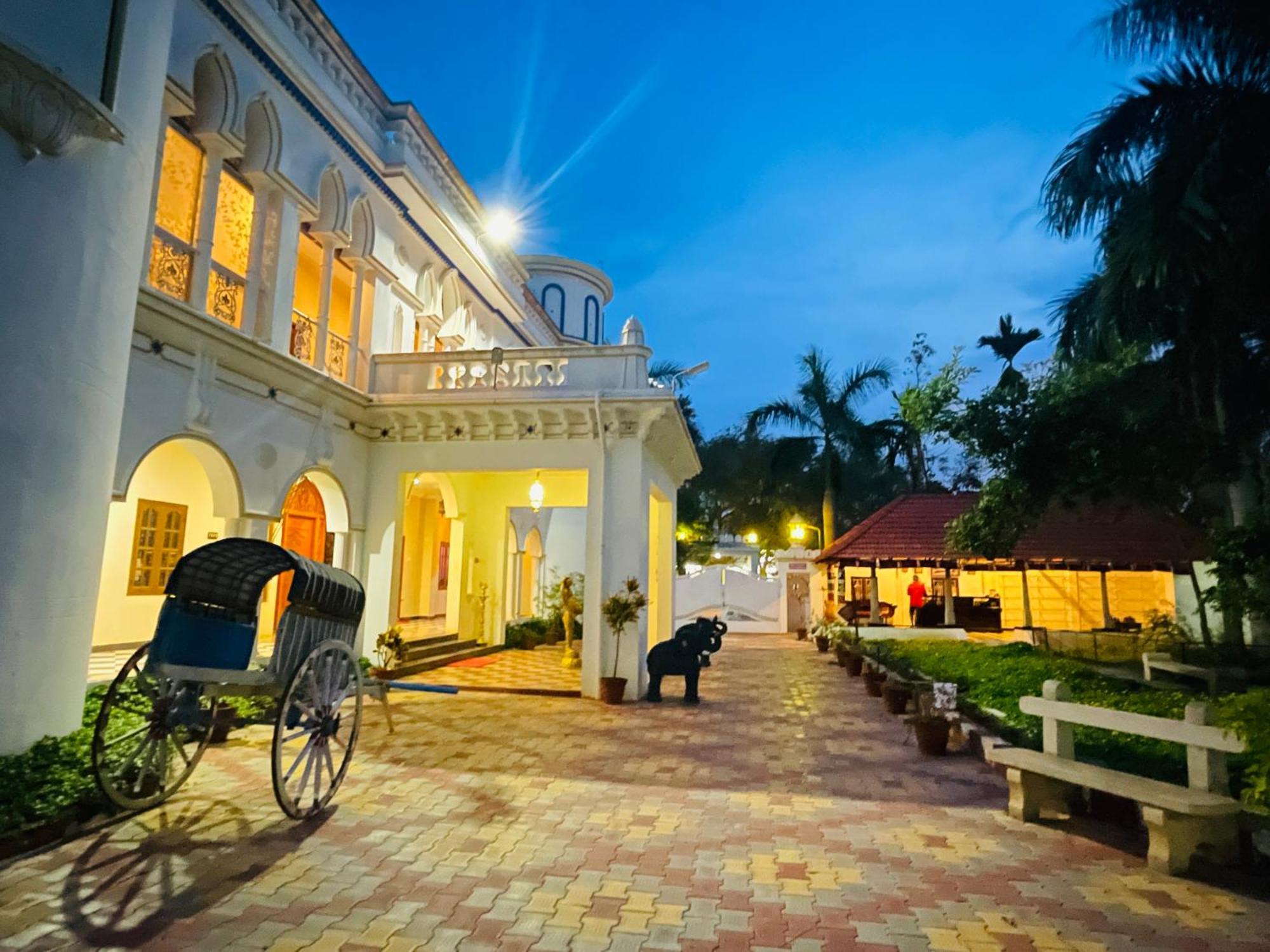 Chola Heritage Resort Karaikkudi Bagian luar foto