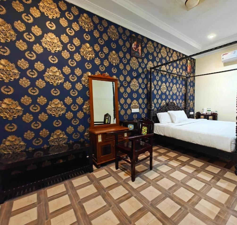Chola Heritage Resort Karaikkudi Bagian luar foto