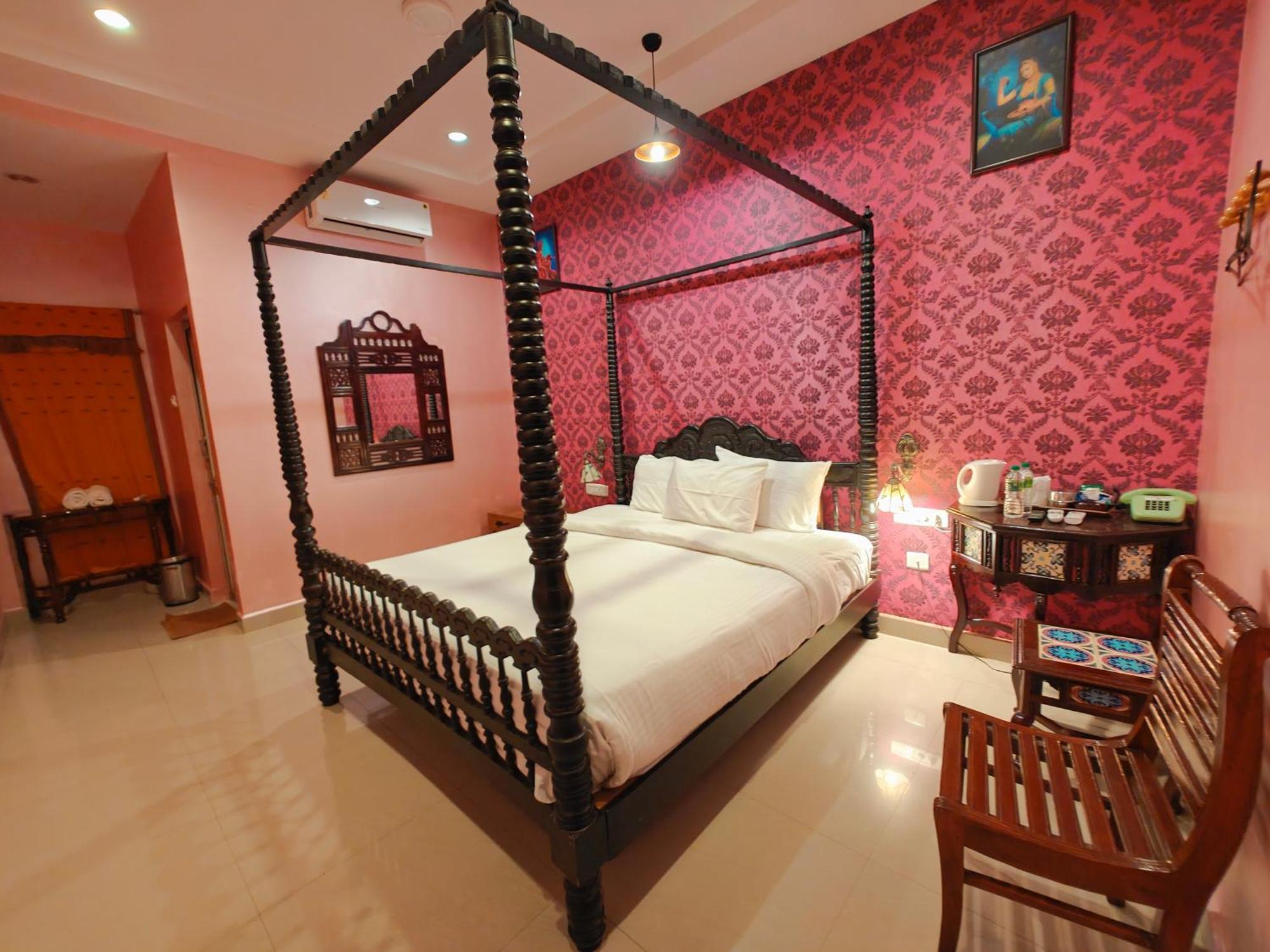 Chola Heritage Resort Karaikkudi Bagian luar foto
