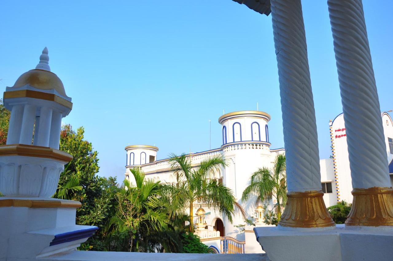 Chola Heritage Resort Karaikkudi Bagian luar foto